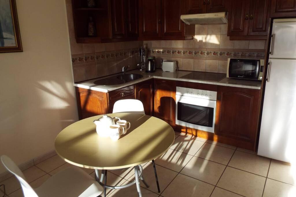 Playa Bastian A47 - Ocean View Apartman Costa Teguise Kültér fotó
