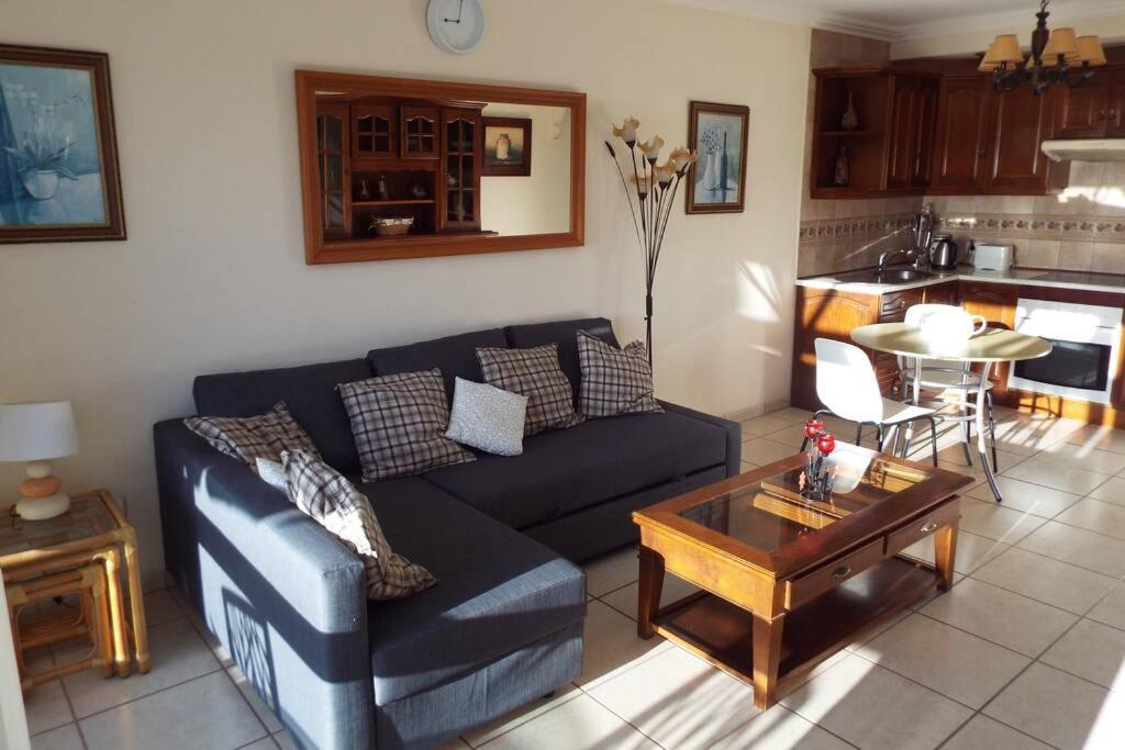 Playa Bastian A47 - Ocean View Apartman Costa Teguise Kültér fotó