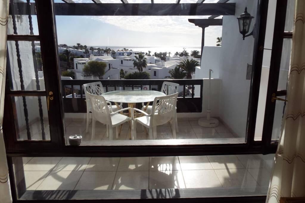 Playa Bastian A47 - Ocean View Apartman Costa Teguise Kültér fotó