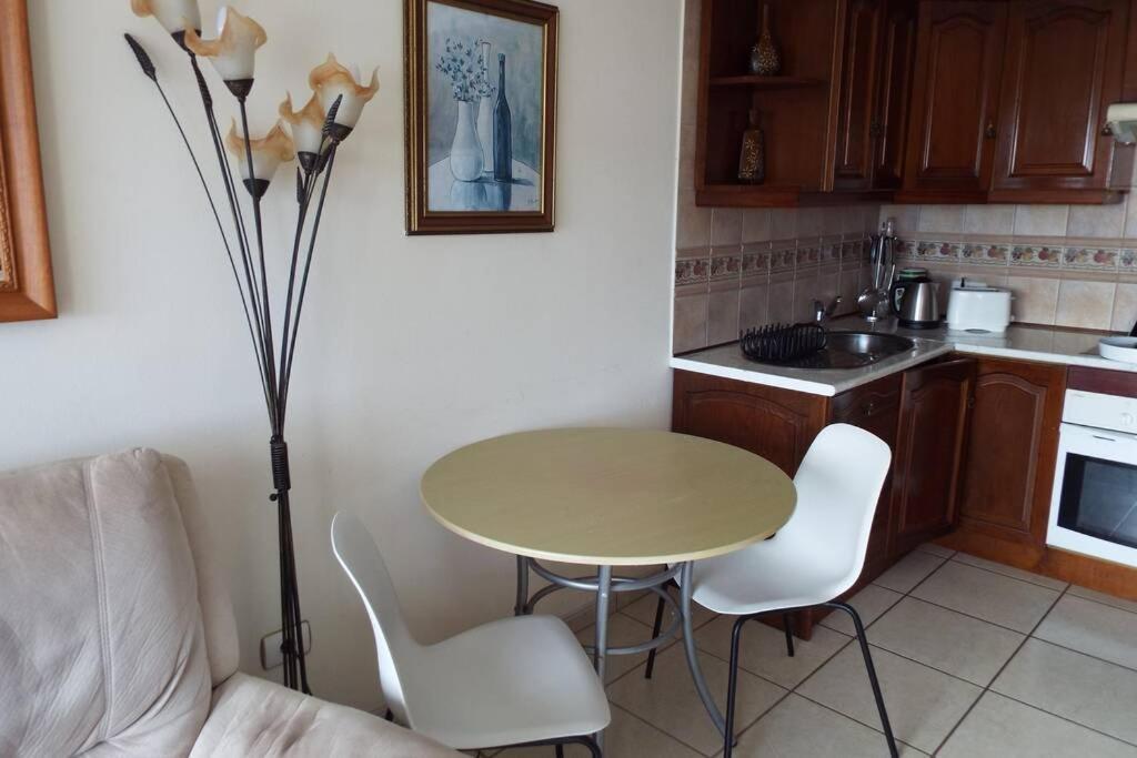 Playa Bastian A47 - Ocean View Apartman Costa Teguise Kültér fotó
