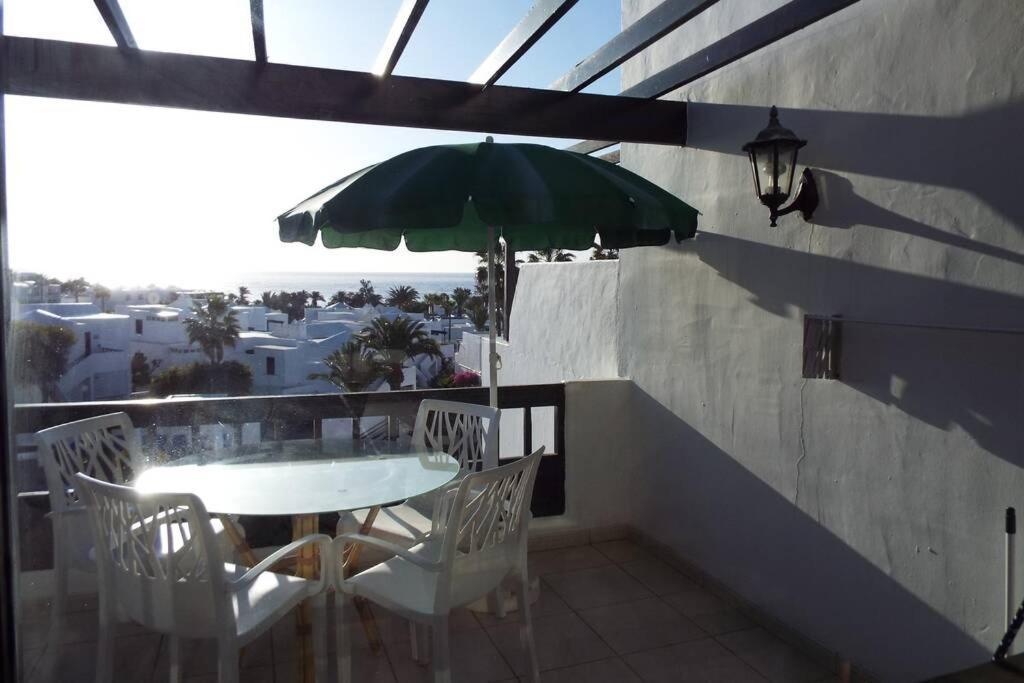 Playa Bastian A47 - Ocean View Apartman Costa Teguise Kültér fotó